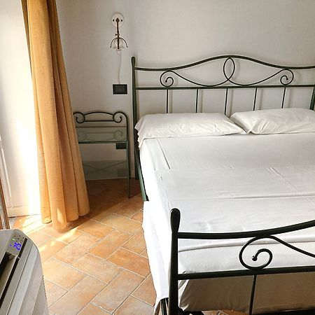 Hotel Antichi Cortili Dossobuono Extérieur photo