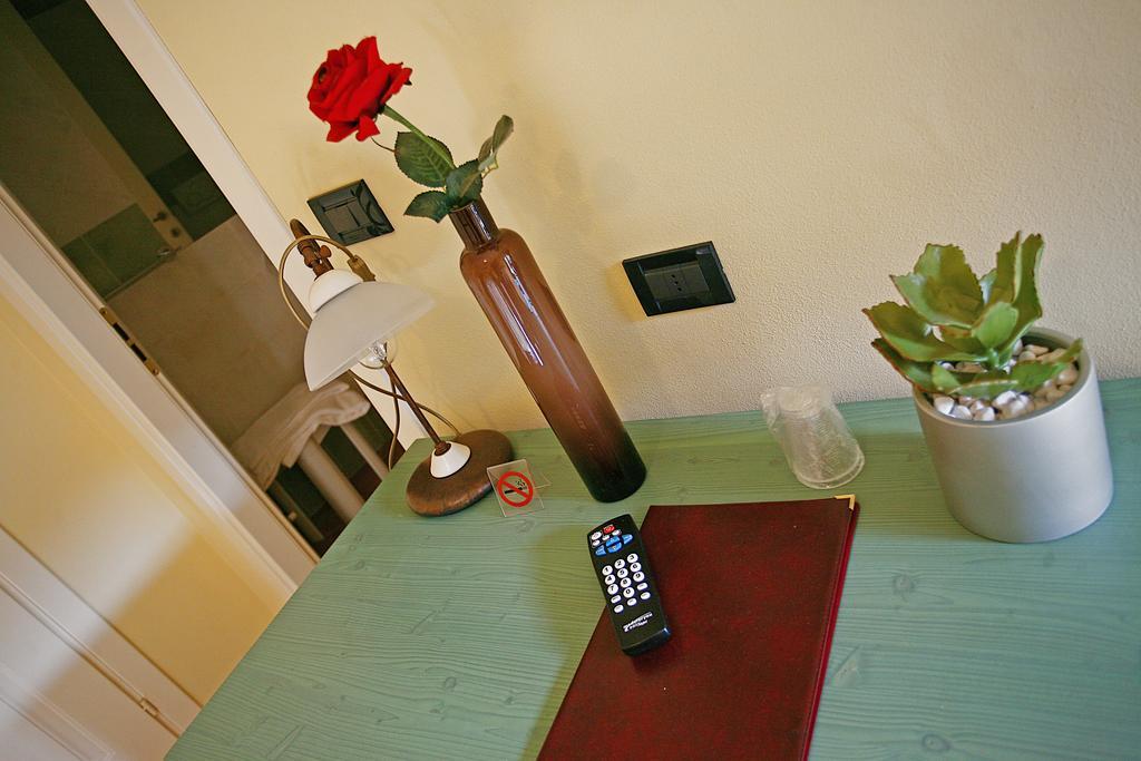 Hotel Antichi Cortili Dossobuono Extérieur photo